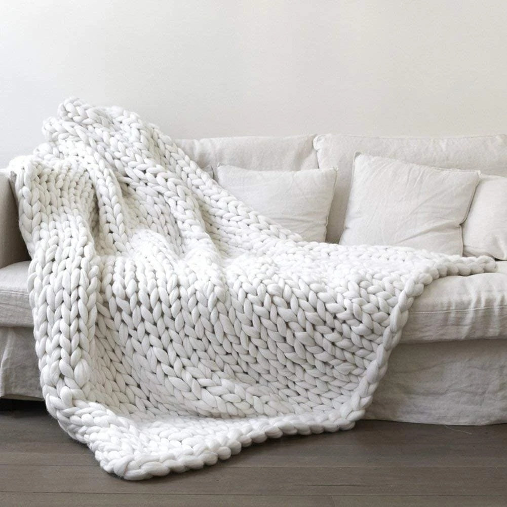 Hand woven woolen blanket Soft Chenille Blanket
