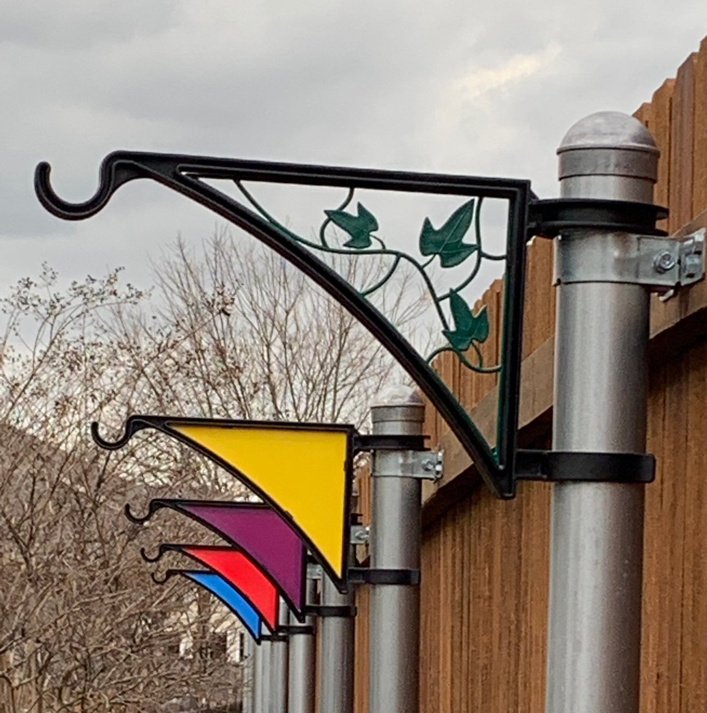 New Fence Post Hanger Courtyard Fence Hook Suitable For Feeder